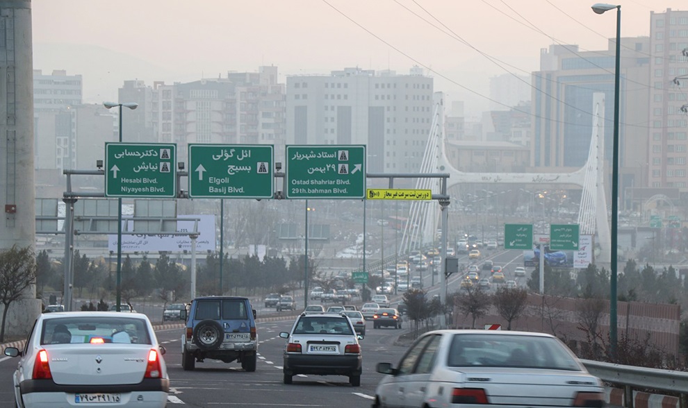 آلودگی هوا زنگ تعطیلی مدارس تبریز را به صدا درآورد