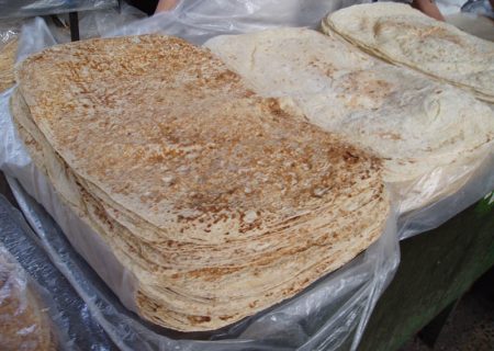 نان در تنور گرانی
