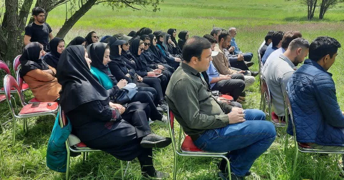 روز مزرعه نباتات علوفه‌ای در شهرستان اهر برگزار شد