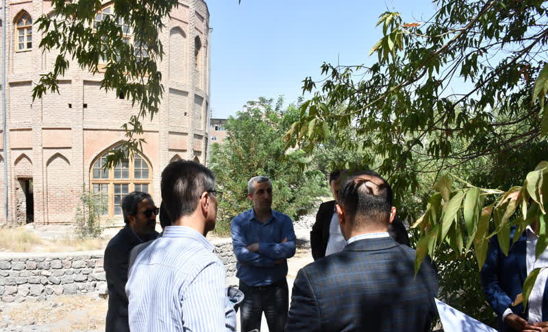 رئیس دانشگاه تبریز خواستار گشایش برج خلعت پوشان به روی شهروندان شد