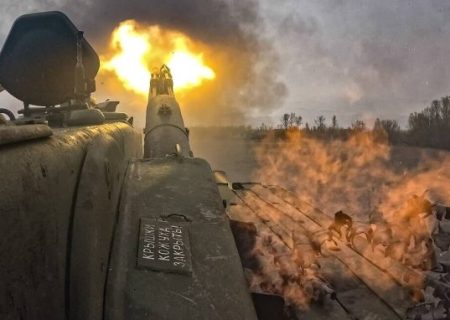 مرگ ۱۳۸۵ سرباز فقط در ۲۴ ساعت جنگ