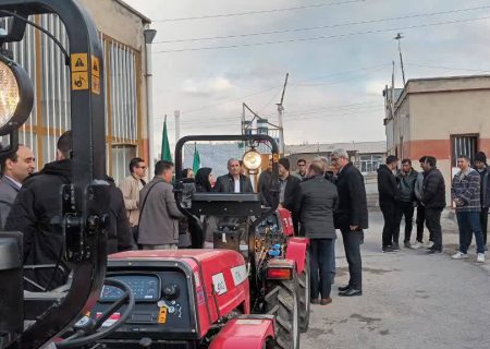 تحویل تراکتورهای باغی به باغداران شهرستان مراغه