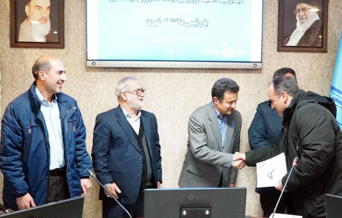 تجلیل از وحید کاظم زاده اندیشه‌ورز فعال و نمونه بخش کشاورزی در دانشگاه تبریز