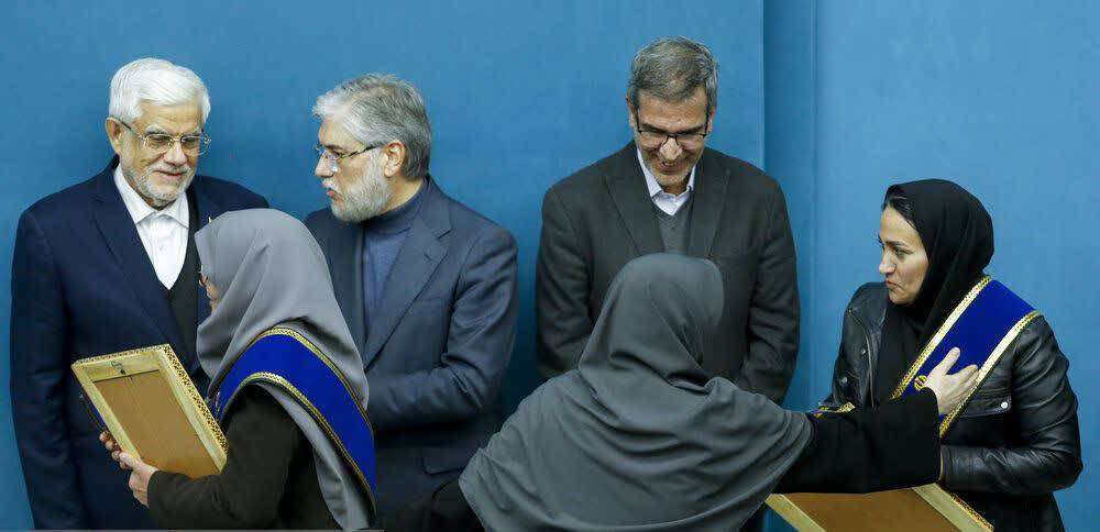 تجلیل از استاد دانشگاه تبریز به‌عنوان سرآمد آموزشی کشور