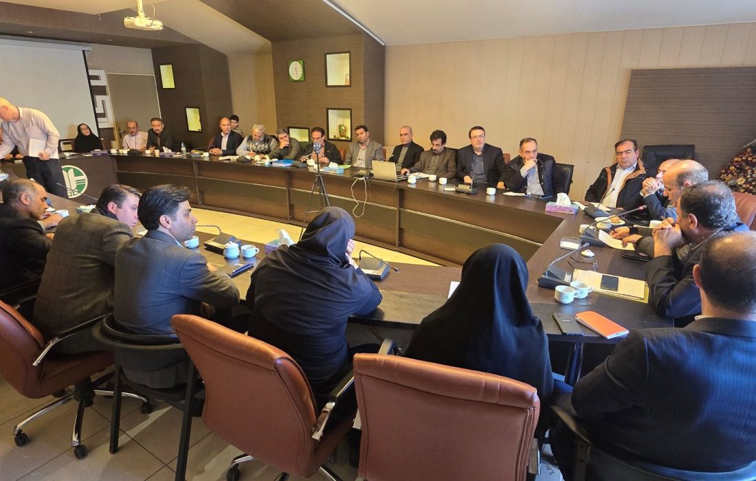 لزوم نظارت همگانی بر سرمایه های اجتماعی و مشارکت های مردمی در قالب هم افزایی برای بررسی چالش های محیط زیستی استان