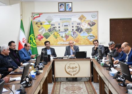 مرغداران هیچ نگرانی بابت تامین نهاده های مورد نیاز و فروش محصول خود نداشته باشند