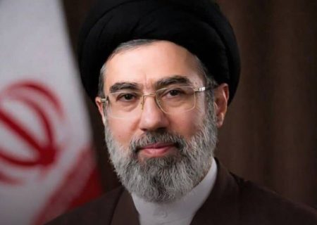آیت الله سید مجتبی حسینی خامنه‌ای سومین رهبر جمهوری اسلامی ایران شد
