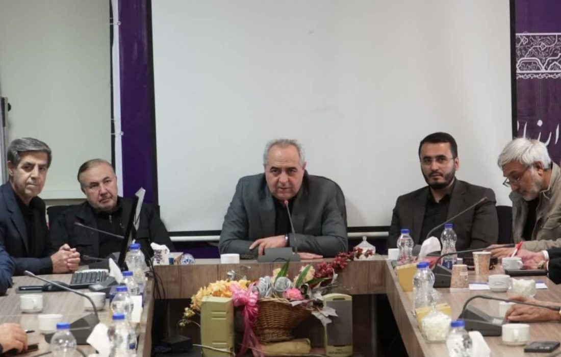 تأکید استاندار آذربایجان شرقی بر حل معیشت کارگران و تدوین برنامه کامل برای بازسازی بلبرینگ سازی
