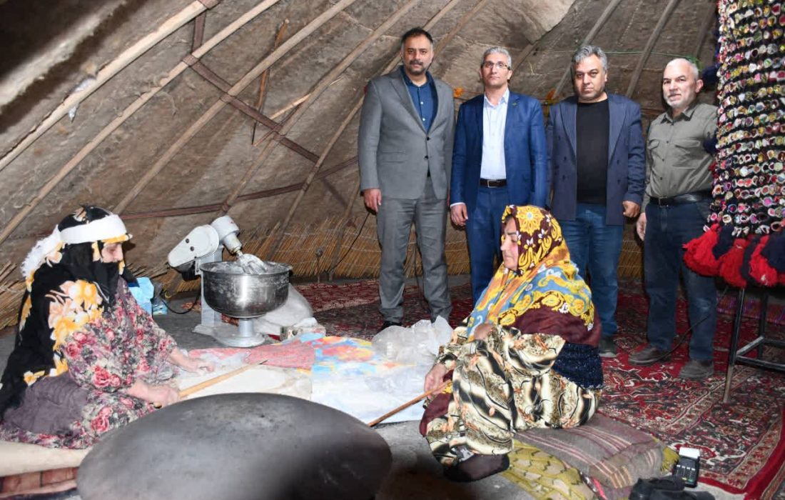 تجلی همبستگی اجتماعی در میان عشایر آذربایجان شرقی با پخت نان سنتی