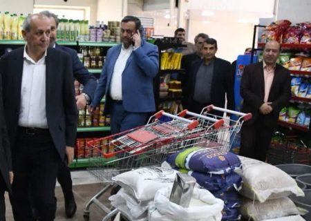 آرامش در بازار؛ گواه مدیریت جهادی در تأمین کالاهای اساسی آذربایجان شرقی