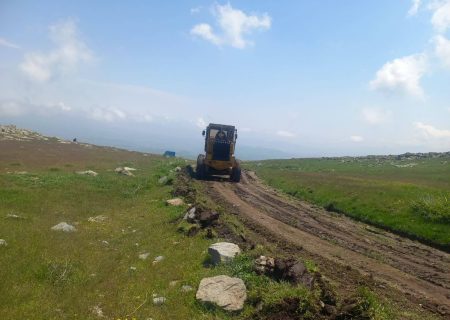 آغاز عملیات بازگشایی و مرمت مسیرهای ییلاقی عشایر در کلیبر