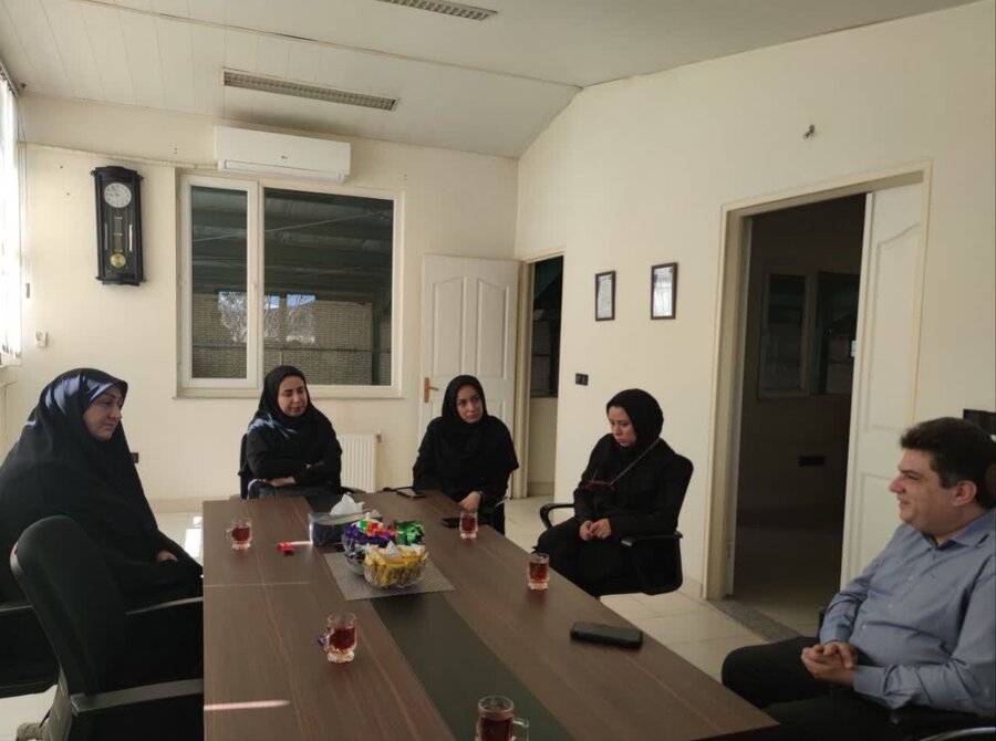 نشست همکاری بهزیستی اسکو و شرکت کاریناب جهت اشتغال مددجویان