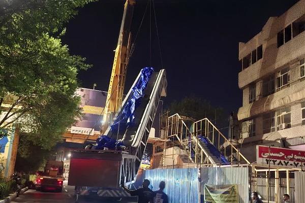نصب پله برقی های ضلع جنوبی عابرگذر گرجیلر