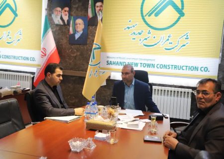 بررسی راهکارهای تقویت برنامه‌های حمایتی در طرح‌های حوزه مسکن با حضور وزیر راه و شهرسازی