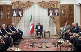 بر حمایت بی‌وقفه از بخش تولید متعهدیم