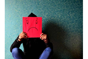 چرا جامعه ناراضی، لزوماً جامعه رادیکال نیست؟