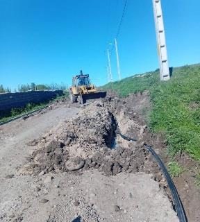 آبرسانی به ۲ روستای ورزقان آذربایجان شرقی با اجرای ۲ کیلومتر لوله‌گذاری تکمیل شد